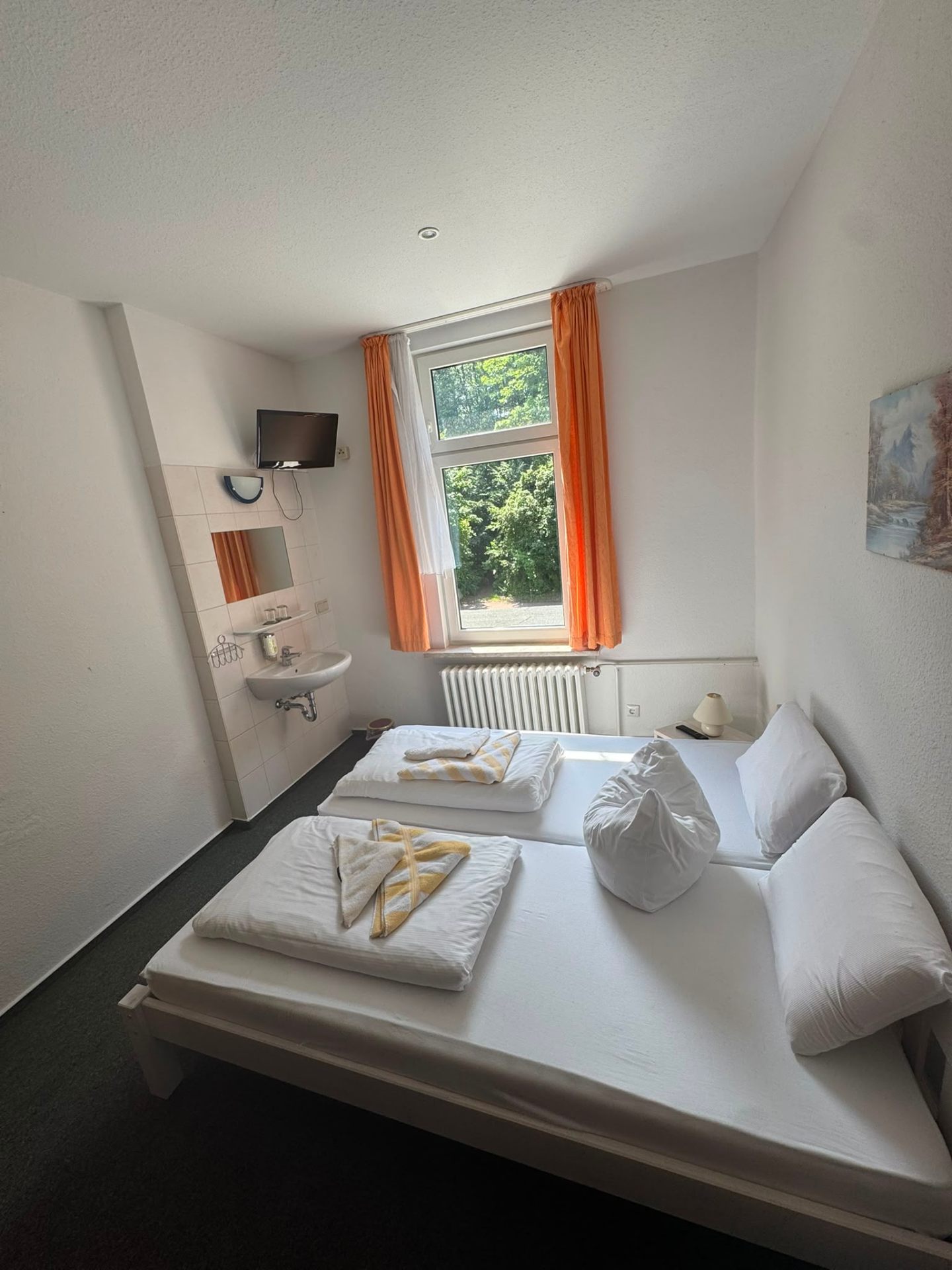 Doppelzimmer mit Gemeinschaftsbad
