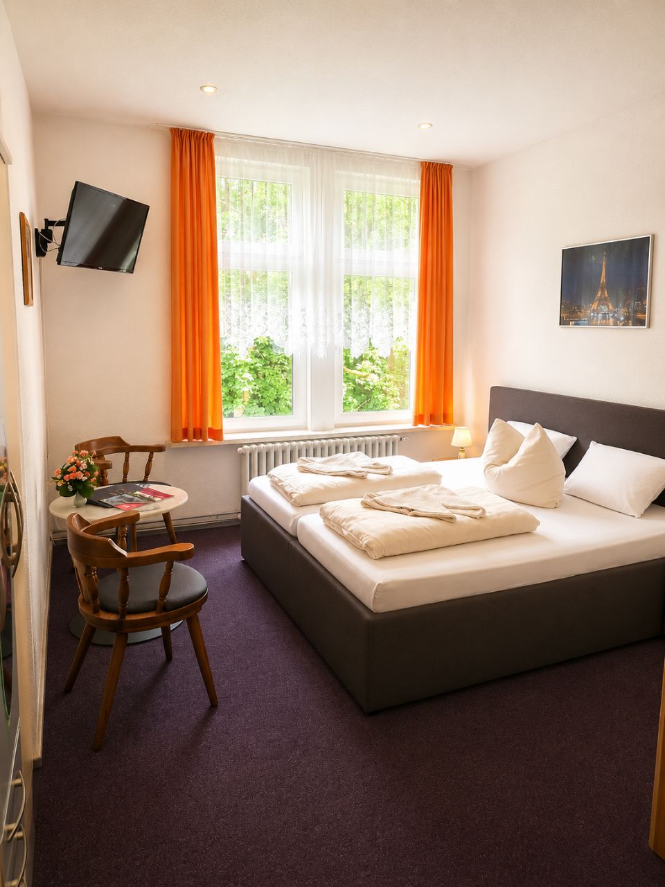 Standard-Doppelzimmer mit eigenem Bad